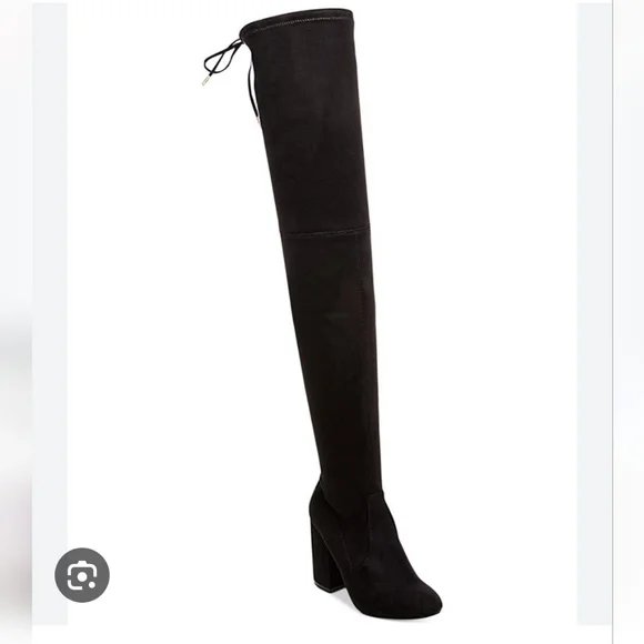 Boots - Picture 2 of 9